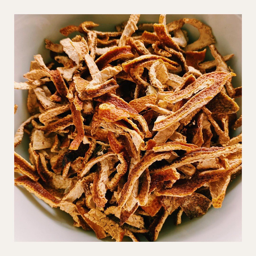 陈皮 Dried Tangerine Peels - 启茶中医养生花茶 Qi-cha Chinese Herbal Infusion Teas - 小吃货 The Overeater - 胀气,消化,水肿 Feeling Bloated, Water Retention, Indigestion